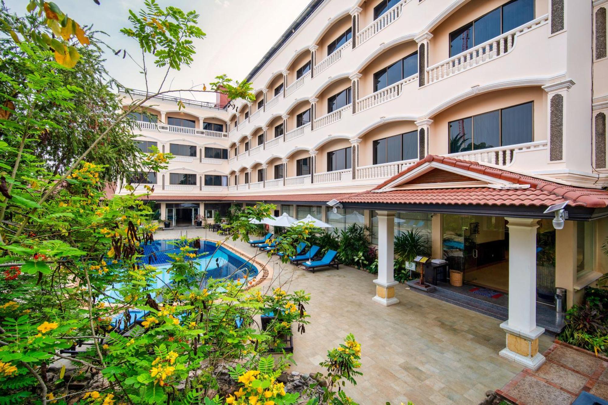 Khemara Angkor Hotel & Spa Сіємреап Екстер'єр фото