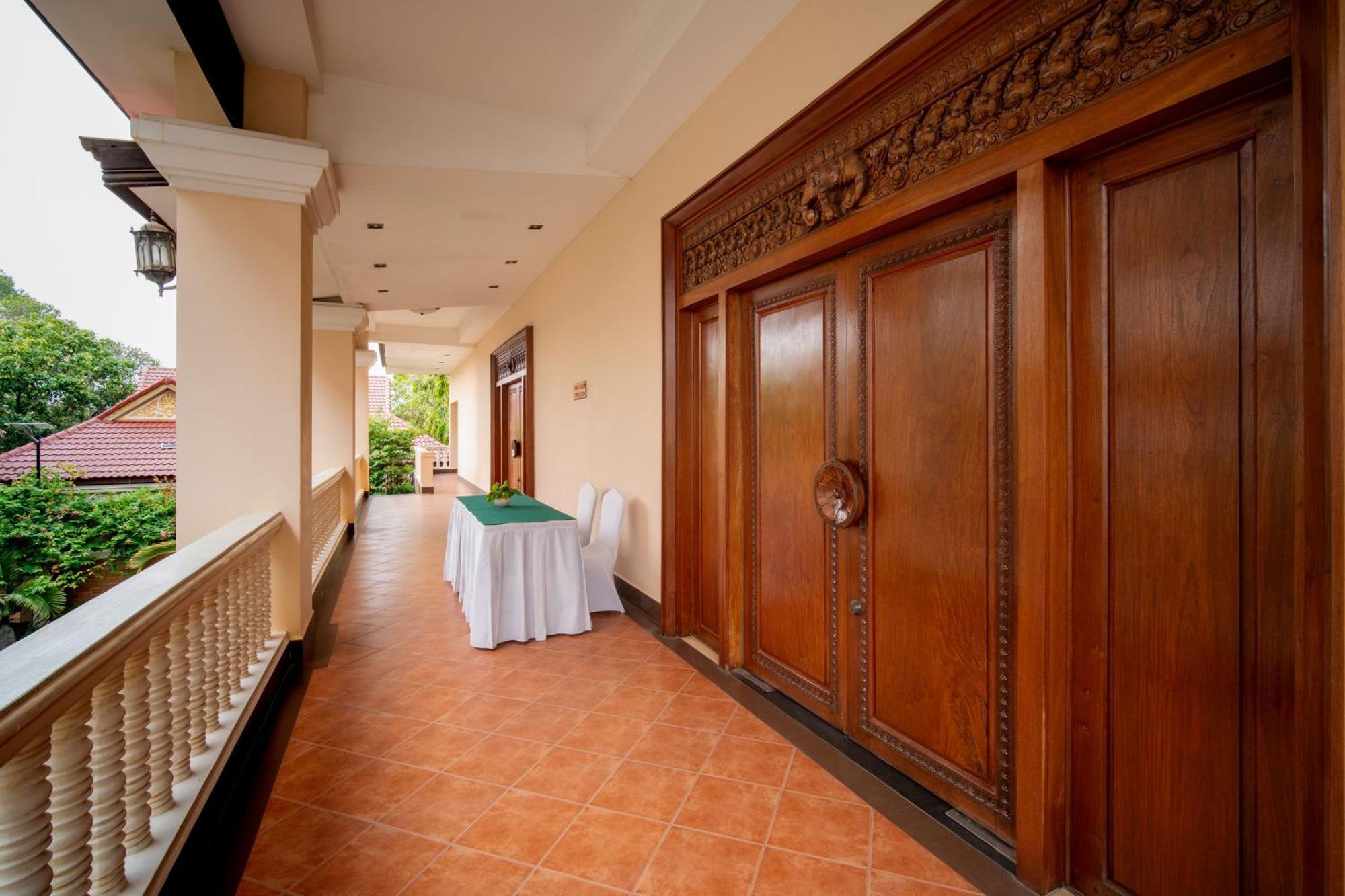 Khemara Angkor Hotel & Spa Сіємреап Екстер'єр фото