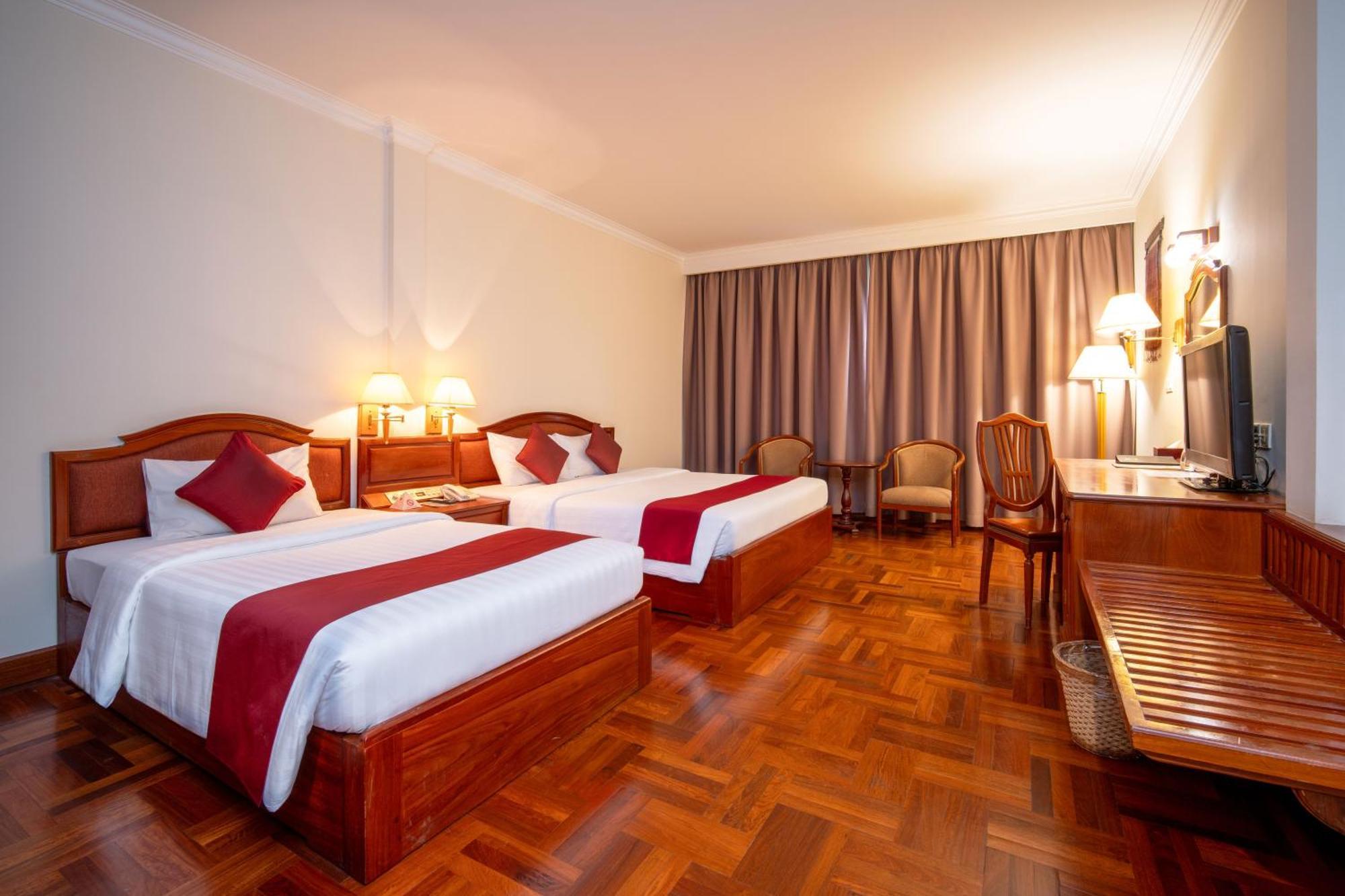 Khemara Angkor Hotel & Spa Сіємреап Екстер'єр фото