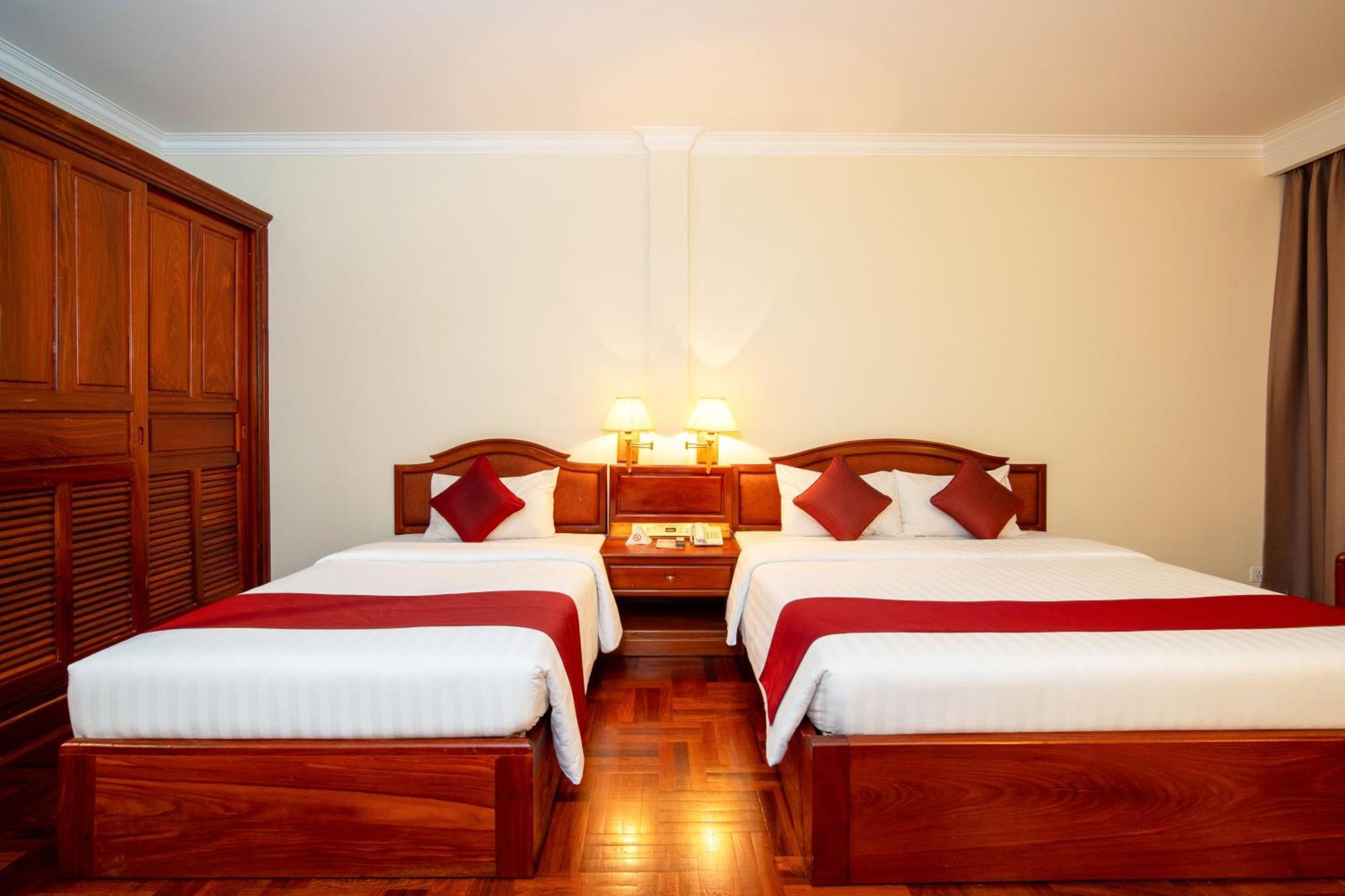 Khemara Angkor Hotel & Spa Сіємреап Екстер'єр фото